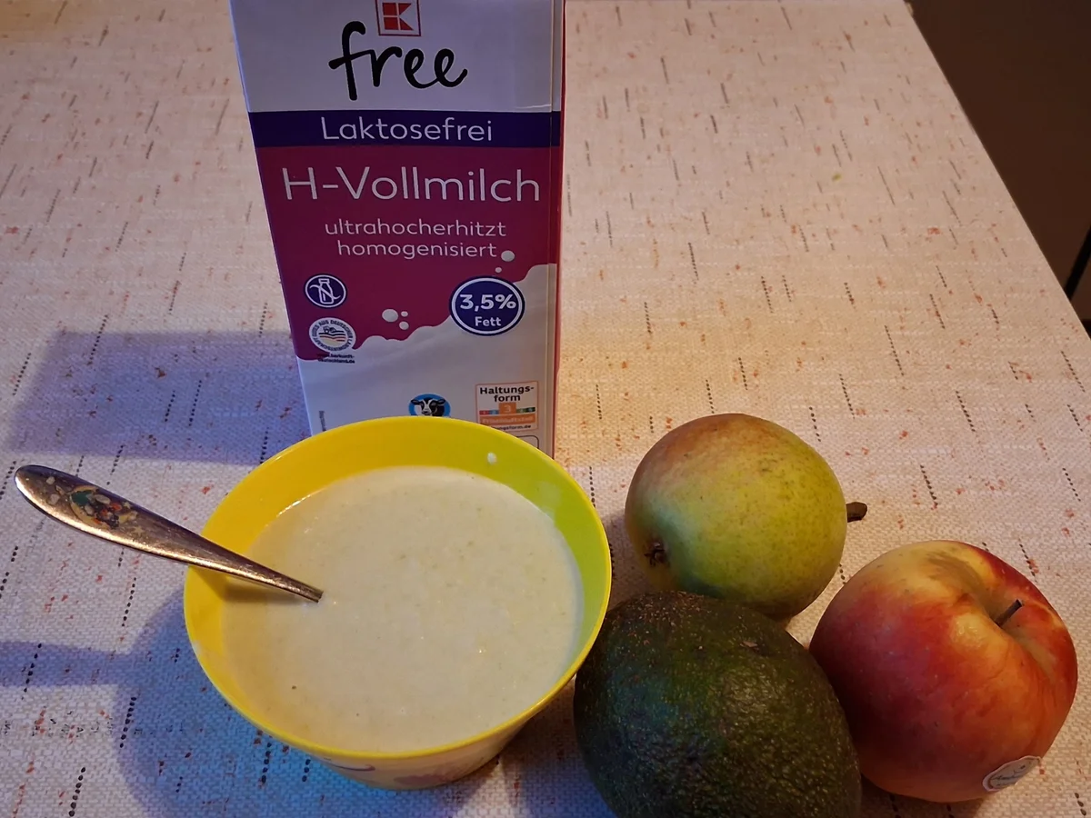 Avocado Apfel Birnen Smoothie - Rezept - Bild Nr. 2