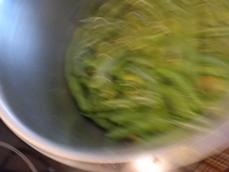 Steinpilz-Schnitzel mit Butter-Buschbohnen und Kümmel-Drillingen - Rezept - Bild Nr. 6