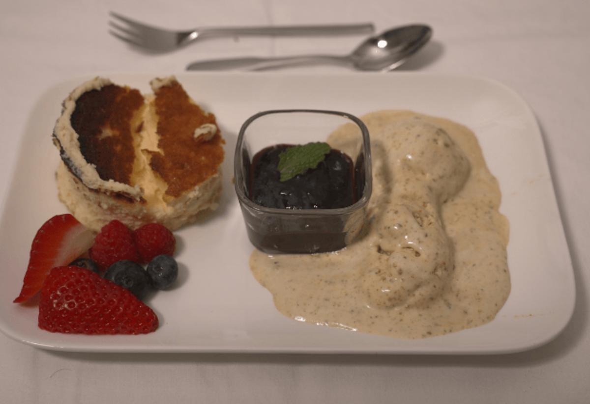 Cheesecake mit Beere und Pistazie - Rezept - Bild Nr. 2