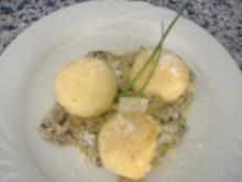 Mozzarella-Kartoffelknödel auf Champignon-Lauchcreme - Rezept