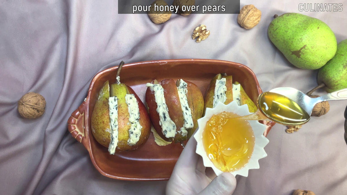 ???????? Birnen mit Gorgonzola, Honig und Nüssen - Rezept - Bild Nr. 17510