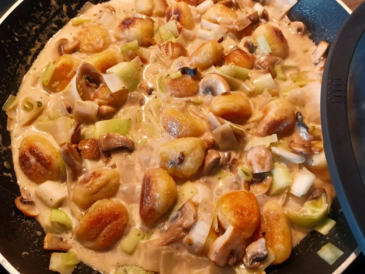 Gnocchipfanne mit Lauch und Champignons - Rezept - Bild Nr. 7