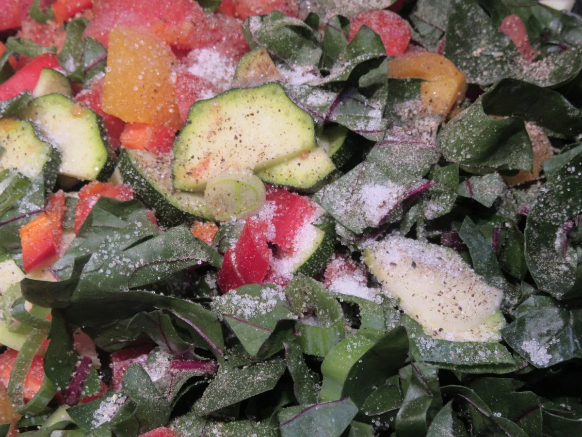 Eier: Mediterrane Eier-Gemüse-Pfanne - Rezept - Bild Nr. 17512