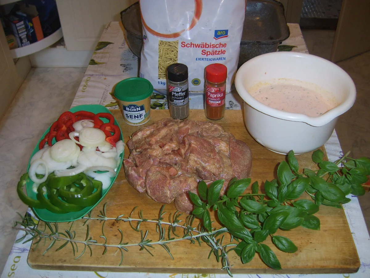 Brätelpfanne mit Zwiebel und Paprika - Rezept - Bild Nr. 3