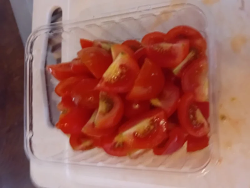 Schweinefilet-Steinpilz-Tomaten-Pfanne mit Naan Brot - Rezept - Bild Nr. 17511