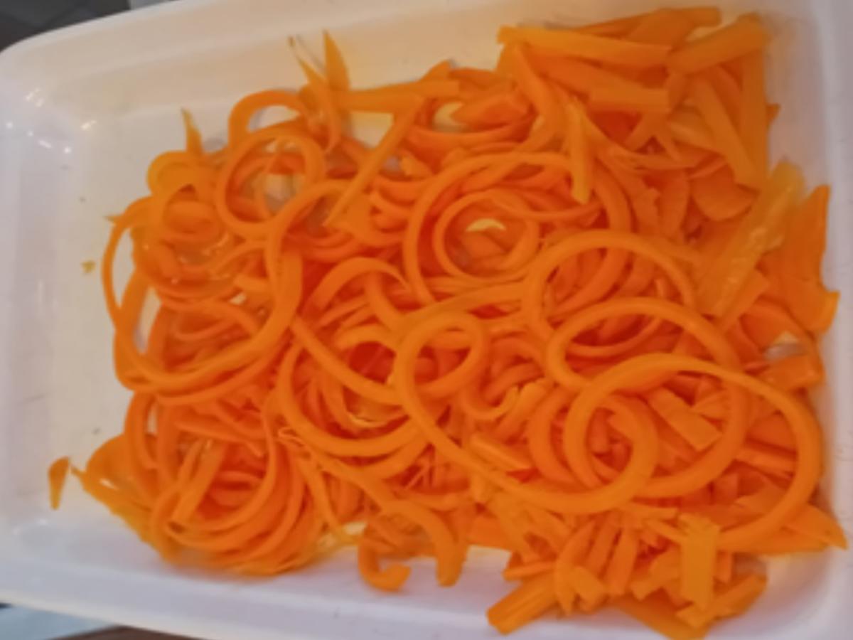 Lachs-Curry mit Reisnudeln - Rezept - Bild Nr. 17511