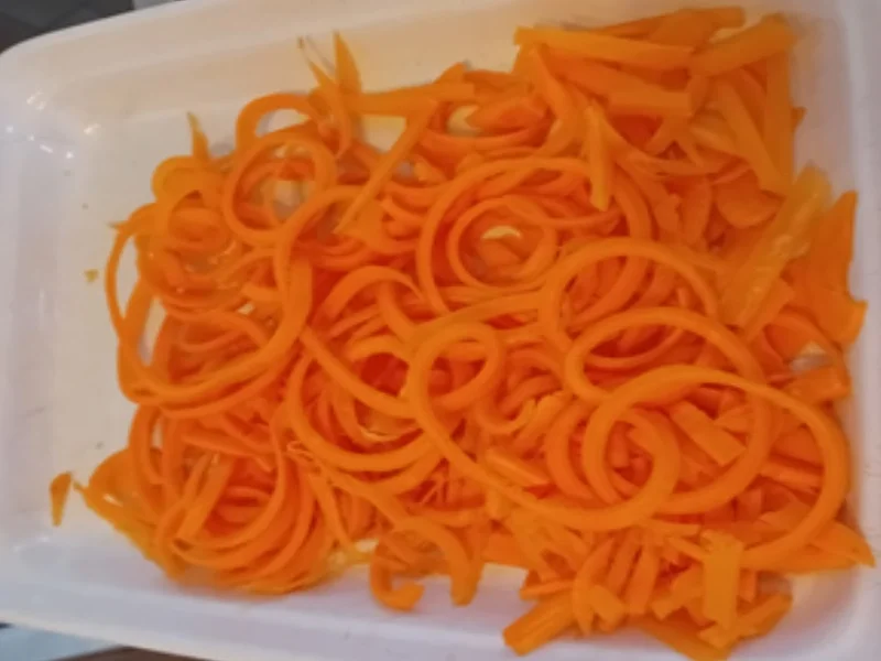 Rezept: Lachs-Curry mit Reisnudeln Bild Nr. 17511 Lachs-Curry mit Reisnudeln - Rezept - Bild Nr. 17511