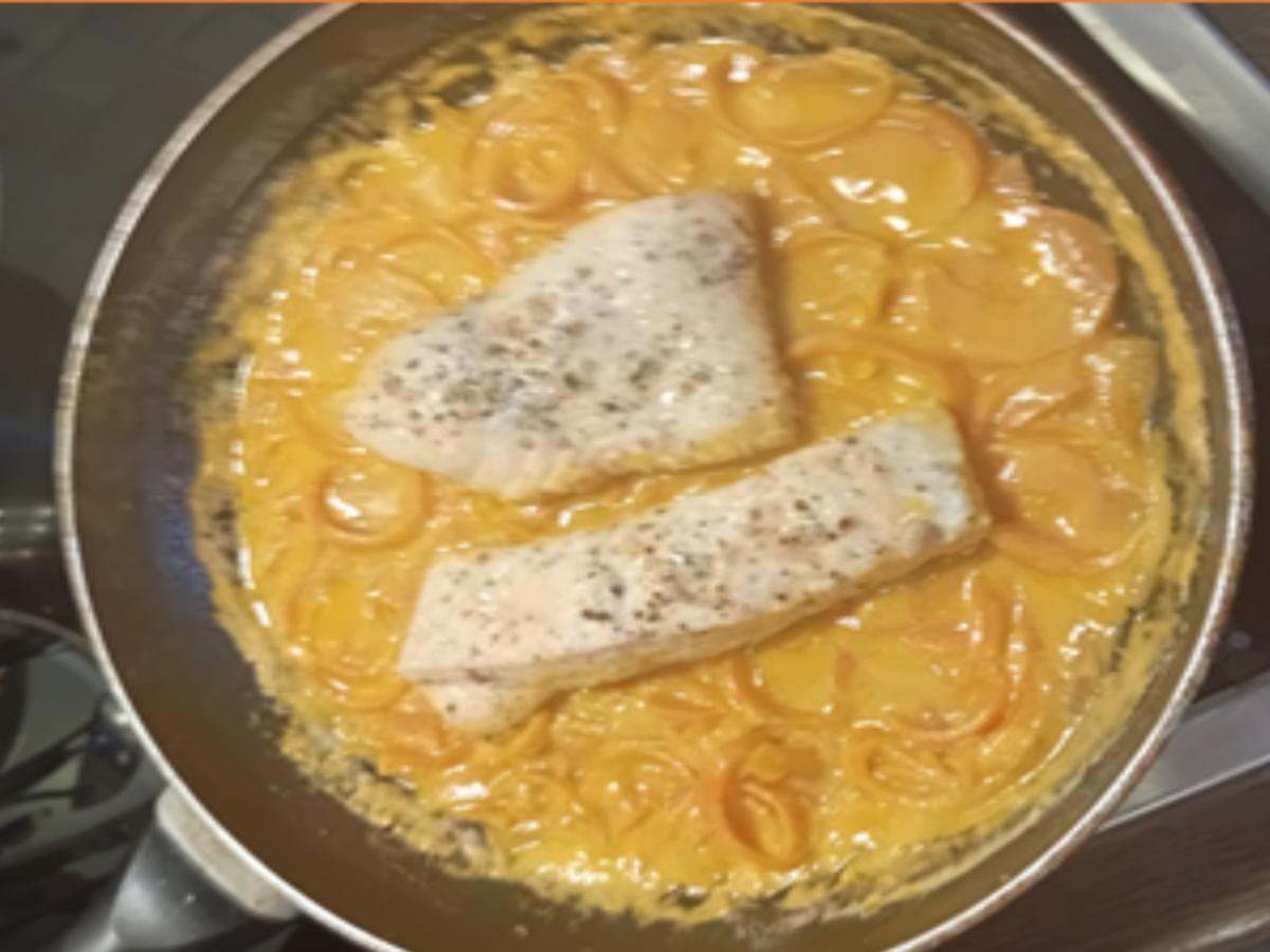 Lachs-Curry mit Reisnudeln - Rezept - Bild Nr. 17514