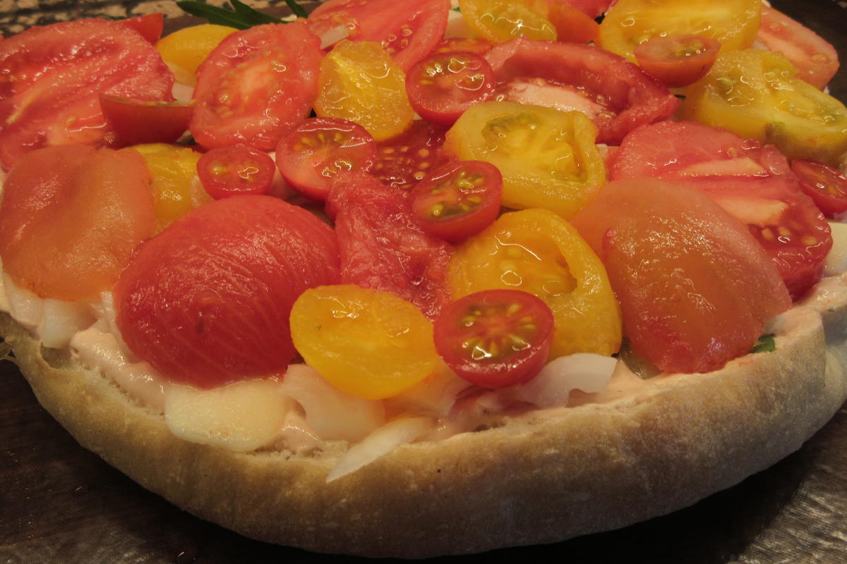 Rezept: Pikantes Backen: Tomaten-Fladen Bild Nr. 17520 Pikantes Backen: Tomaten-Fladen - Rezept - Bild Nr. 17520