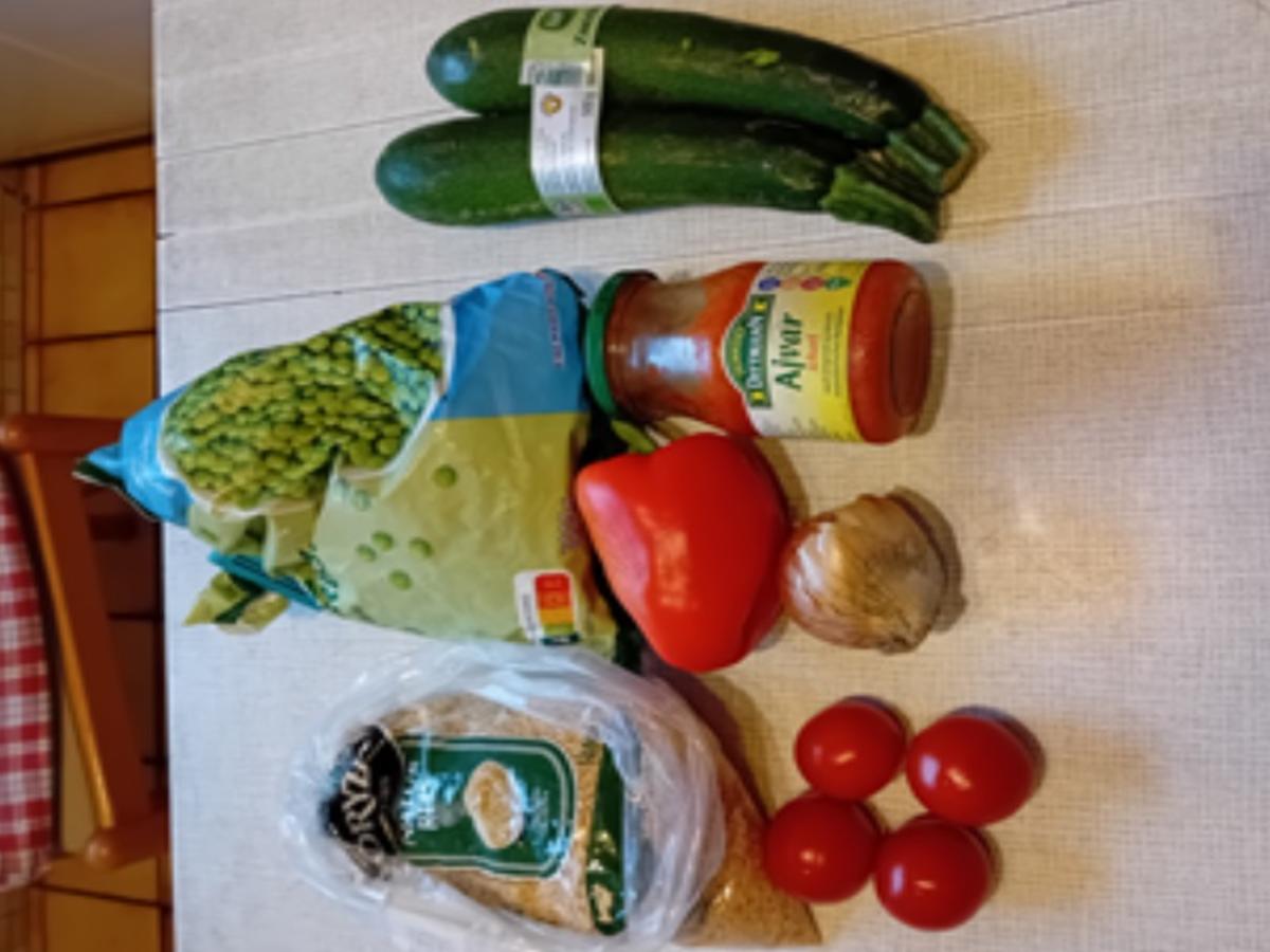 Zucchini-Schnitzelchen mit Djuvec-Reis - Rezept - Bild Nr. 17516