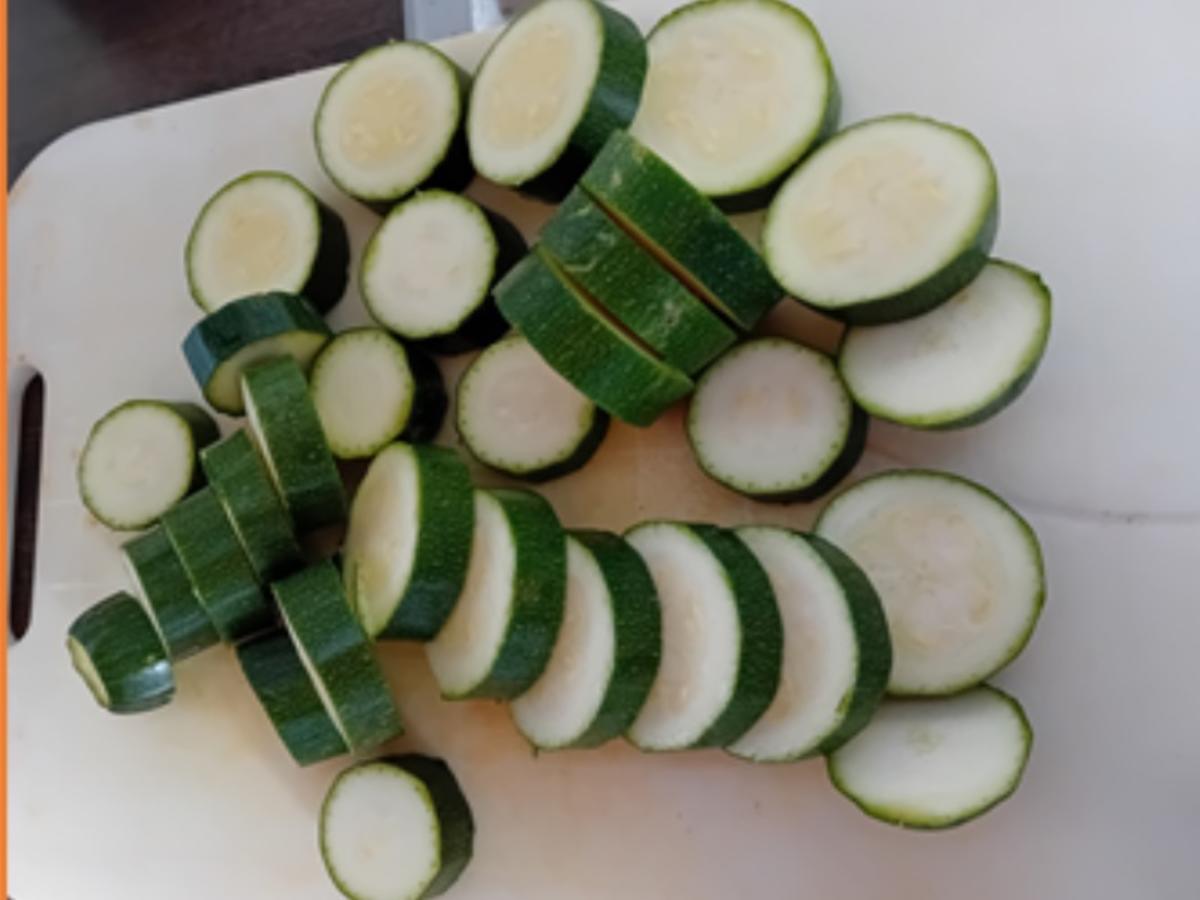 Zucchini-Schnitzelchen mit Djuvec-Reis - Rezept - Bild Nr. 17517