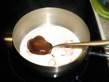 Rezept: Amarena-Nuss-Creme Bild Nr. 3 Amarena-Nuss-Creme - Rezept - Bild Nr. 3