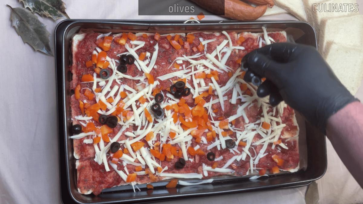 Pizza aus Toastbrot mit Wurst - Rezept - Bild Nr. 17519