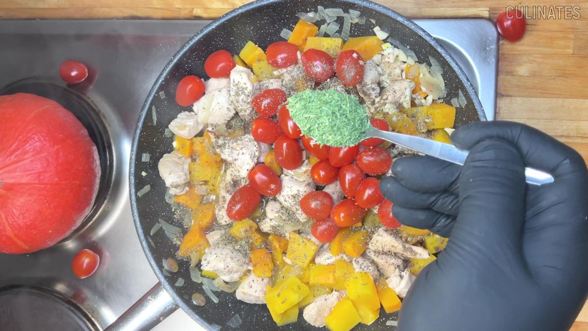 Rezept: Kürbis Rezept. Cremiges Hähnchen mit Kürbis Bild Nr. 17525 Kürbis Rezept. Cremiges Hähnchen mit Kürbis - Rezept - Bild Nr. 17525