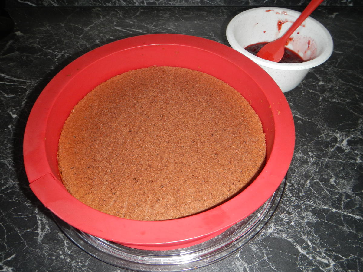 Preiselbeer-Sahne-Torte - Rezept - Bild Nr. 17523