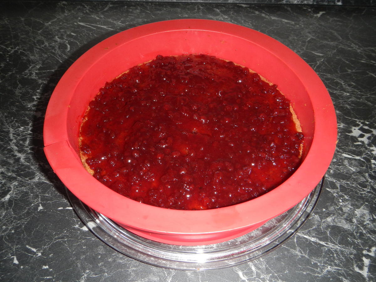 Preiselbeer-Sahne-Torte - Rezept - Bild Nr. 17524