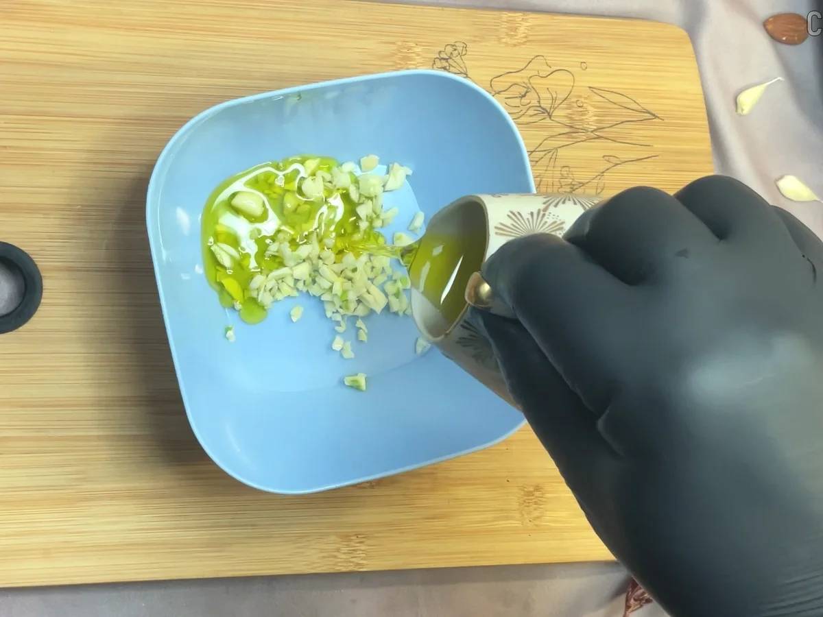 Honig-Knoblauch-Lachs mit Reisnudeln - Rezept - Bild Nr. 17519