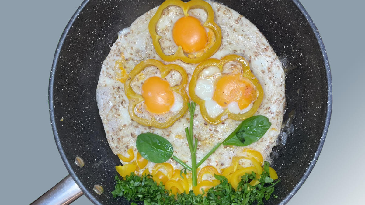 Spiegeleier in Form einer gelben Blume???????????? - Rezept - Bild Nr. 17518