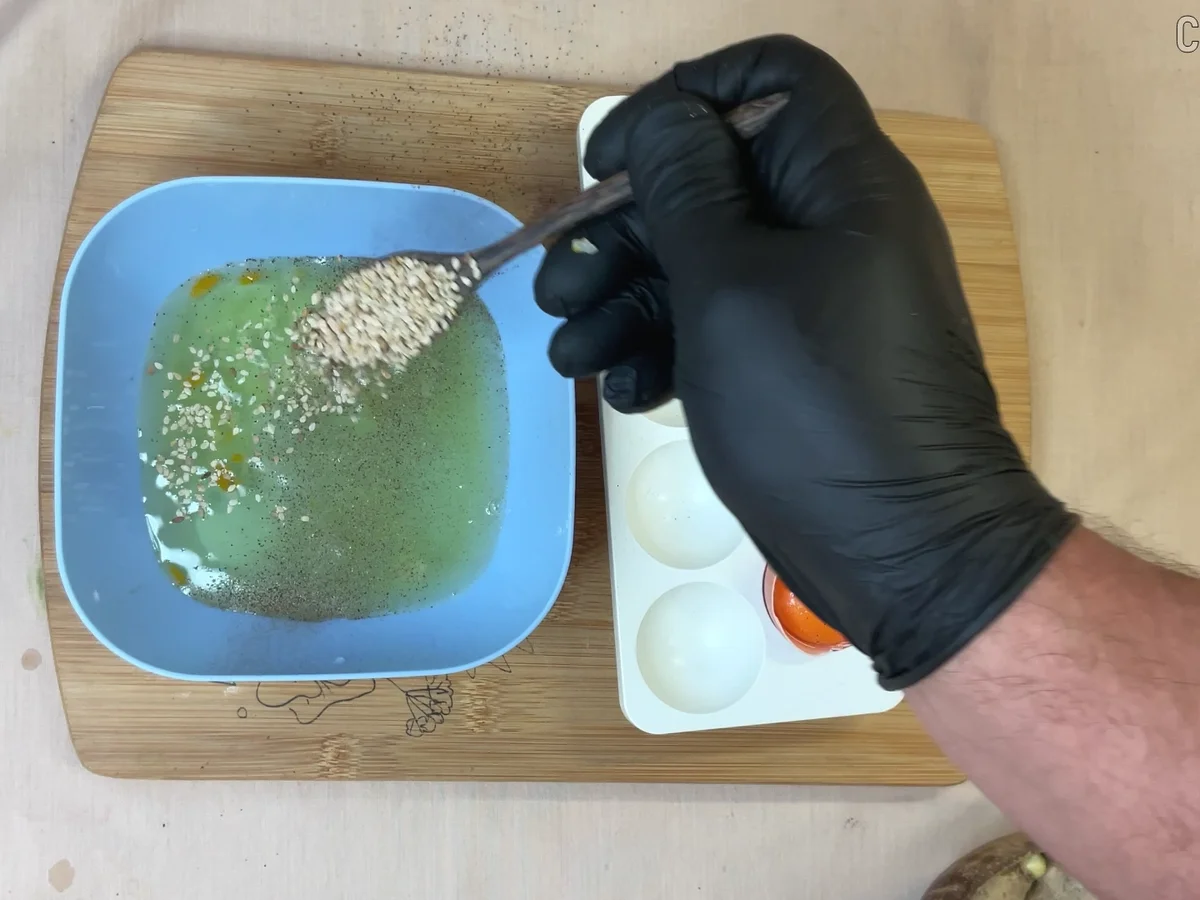 Spiegeleier in Form einer gelben Blume - Rezept - Bild Nr. 17522