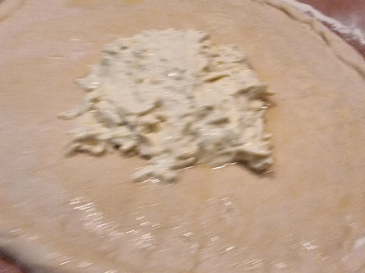 Rezept: Pinsa mit Birnen und Walnüssen Bild Nr. 17527 Pinsa mit Birnen und Walnüssen - Rezept - Bild Nr. 17527