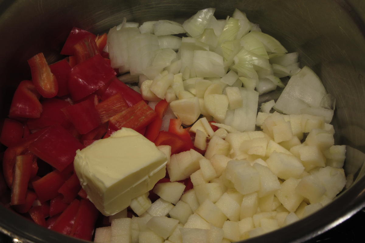 Soßen: Fruchtige Paprikasoße - Rezept - Bild Nr. 17519