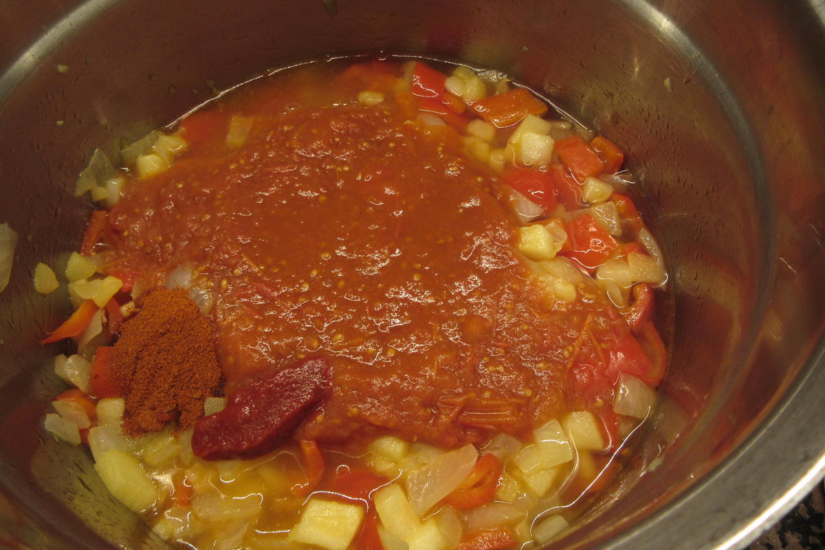 Soßen: Fruchtige Paprikasoße - Rezept - Bild Nr. 17520