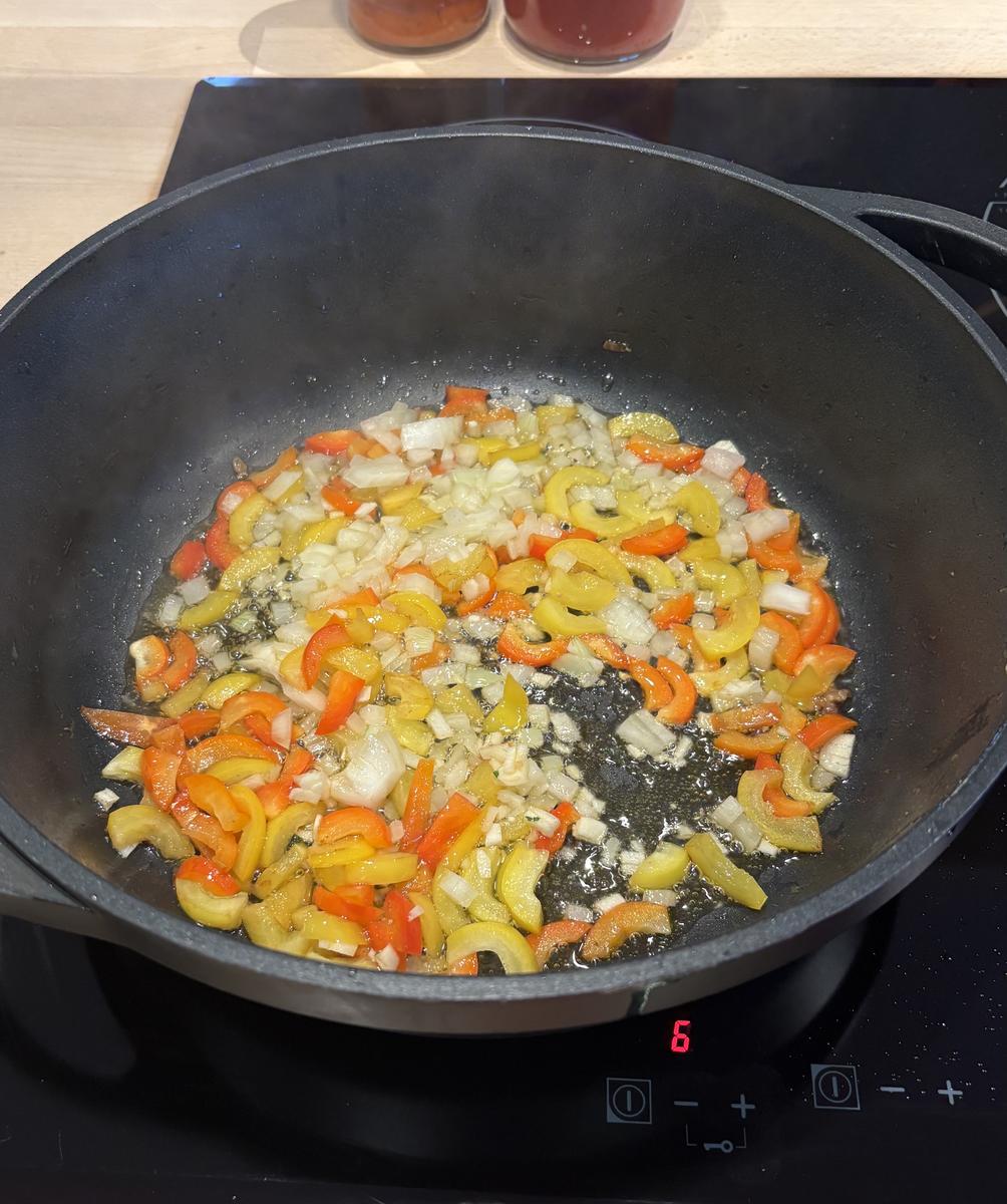 Gefüllte Paprikaschoten - Rezept - Bild Nr. 17520