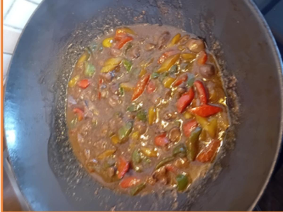 Hähnchenleber mit Paprikamix und Basmatireis - Rezept - Bild Nr. 17540