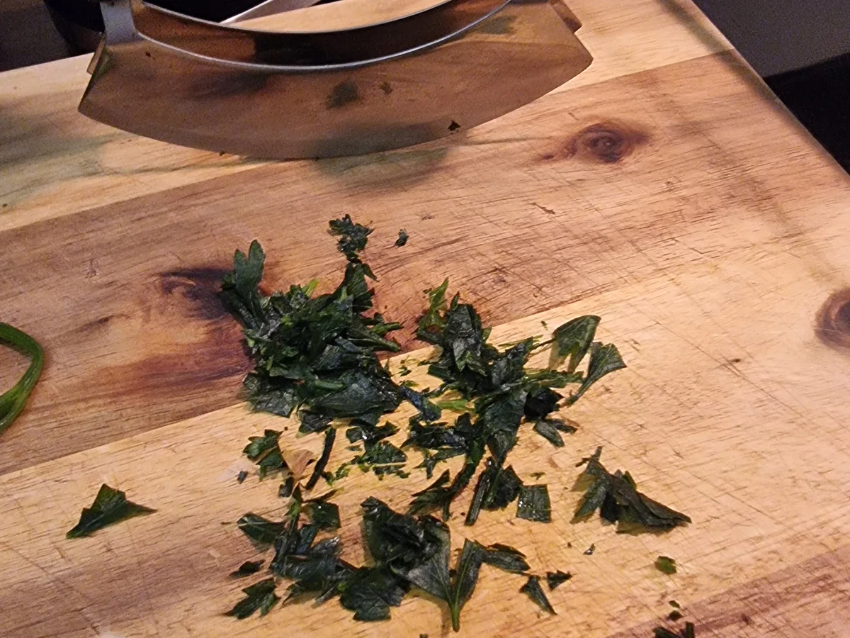 Rezept: Zwiebelsuppe mit Käse-Brotwürfeln Bild Nr. 17533 Zwiebelsuppe mit Käse-Brotwürfeln - Rezept - Bild Nr. 17533