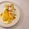 Pochierte Birne mit Mandelcrunch - Rezept - Bild Nr. 2