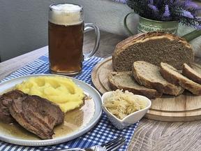 Essen ohne Schnickschnack, aber mit Charakter. Schweinebraten - Rezept - Bild Nr. 17534