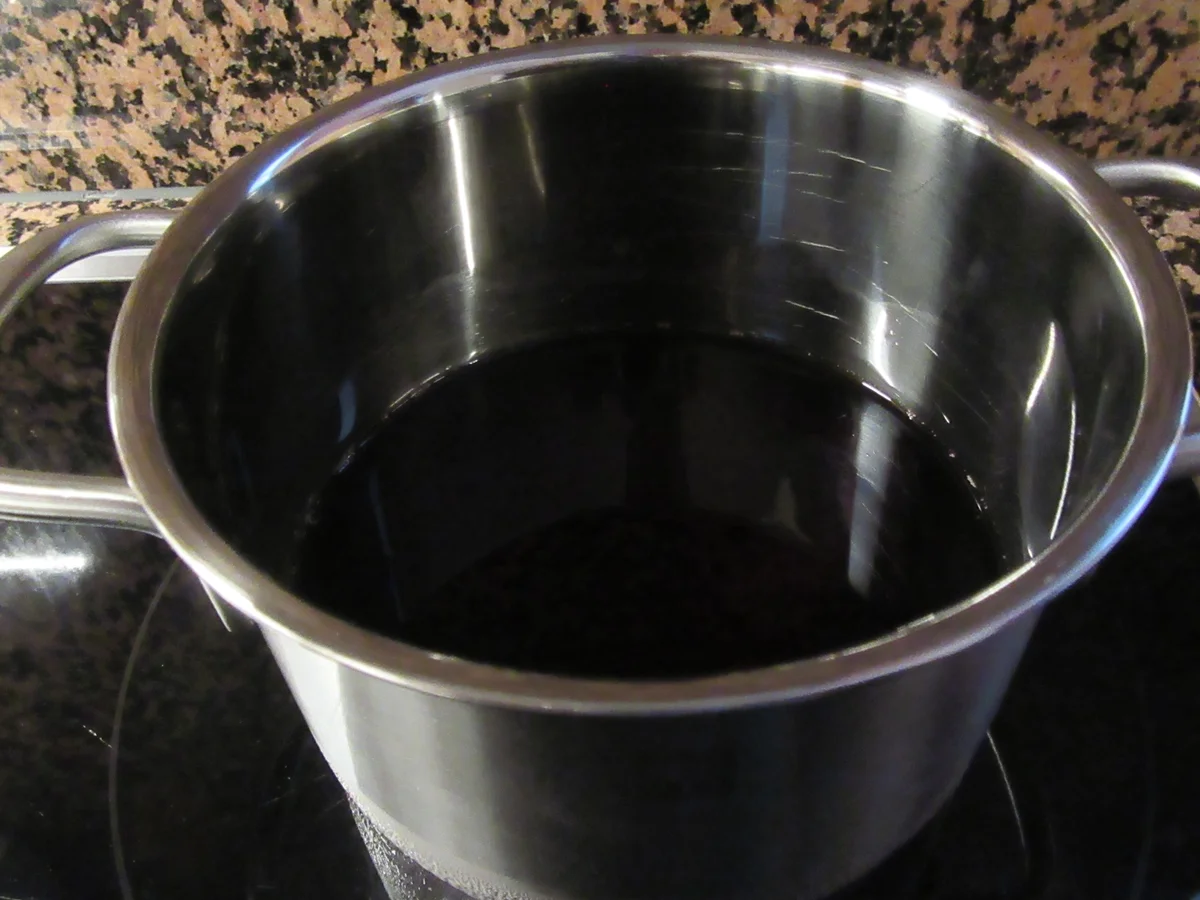 Vorrat: Äpfel im Rotwein-Gewürz-Sud - Rezept - Bild Nr. 17538