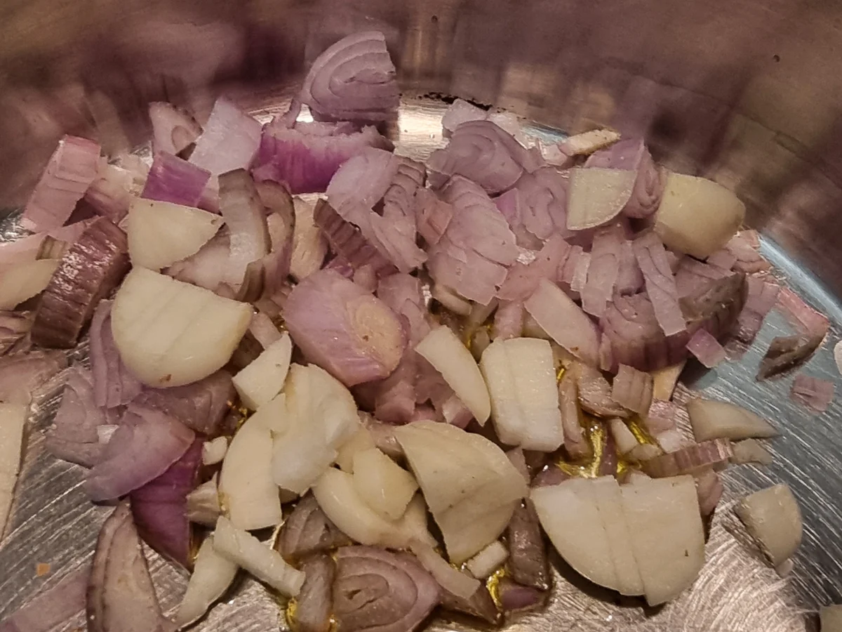 Spinat-Pizza mit Ei - Rezept - Bild Nr. 17545