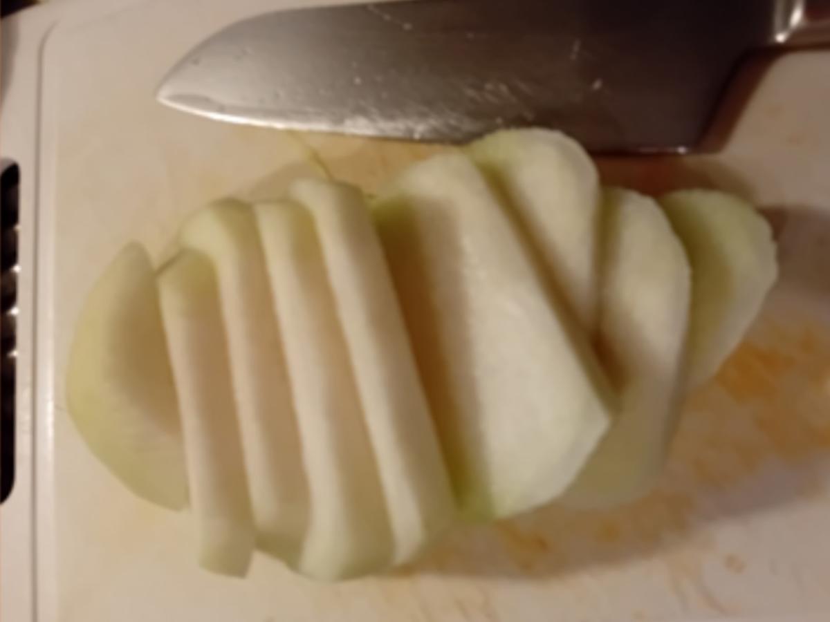 Bovist-Schnitzel mit Rahm-Kohlrabi und Drillingen - Rezept - Bild Nr. 8