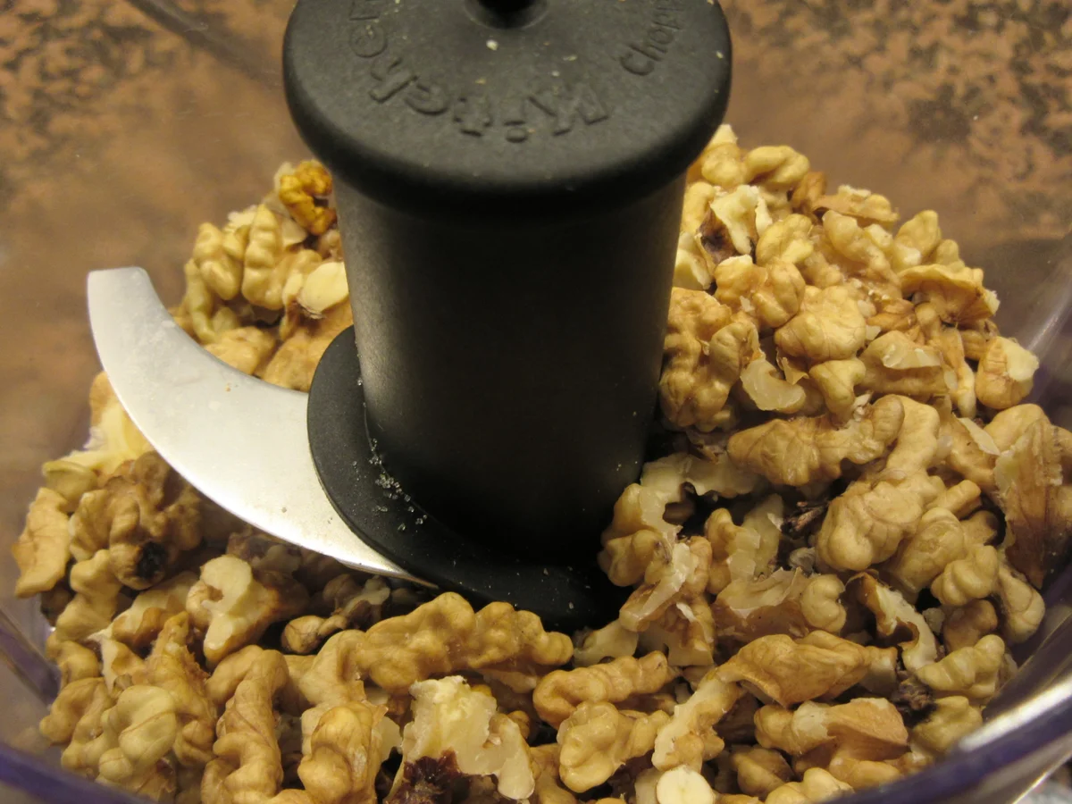 Plätzchen: Gefüllte Walnusswürfel - Rezept - Bild Nr. 17540