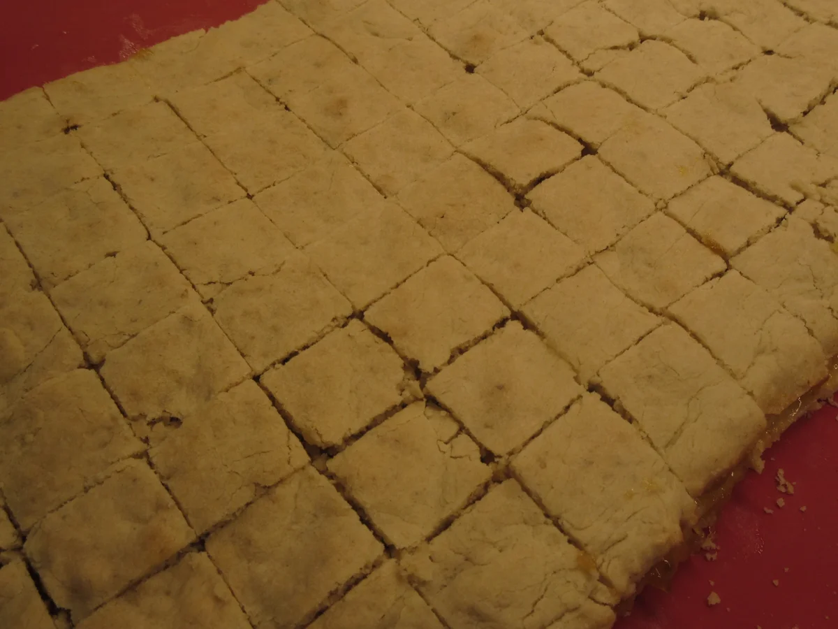 Plätzchen: Gefüllte Walnusswürfel - Rezept - Bild Nr. 17545
