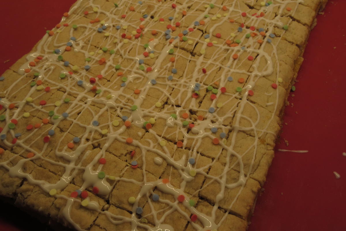 Rezept: Plätzchen: Gefüllte Walnusswürfel Bild Nr. 17546 Plätzchen: Gefüllte Walnusswürfel - Rezept - Bild Nr. 17546