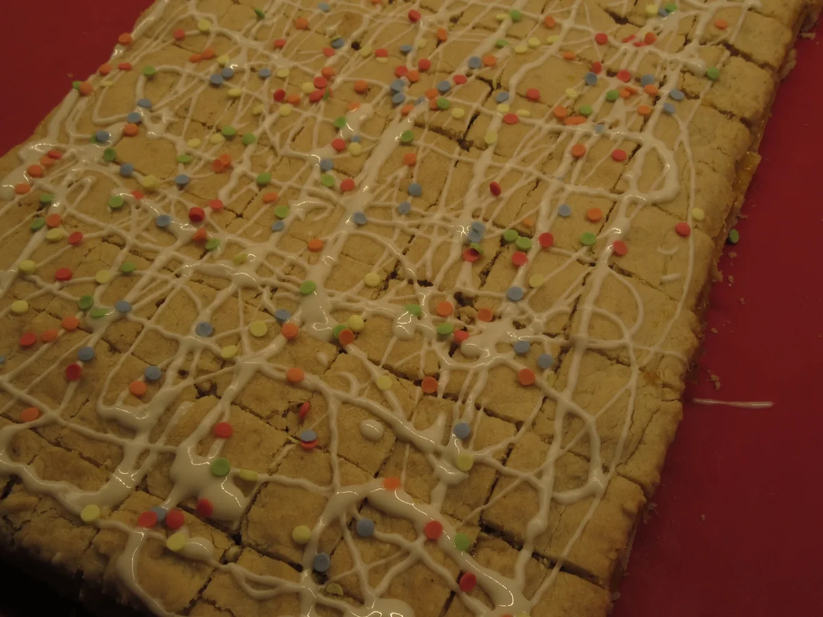 Plätzchen: Gefüllte Walnusswürfel - Rezept - Bild Nr. 17546