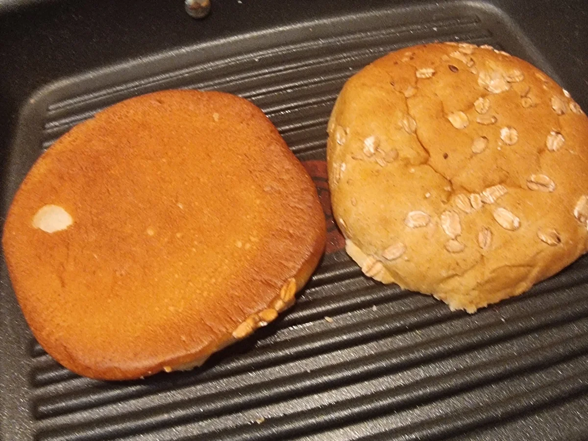 Halloumi-Burger - Rezept - Bild Nr. 17546