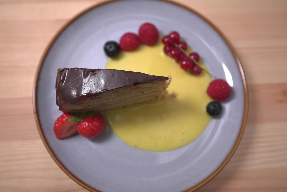 Prinzregententorte mit Beeren und Likörchen - Rezept - Bild Nr. 17548