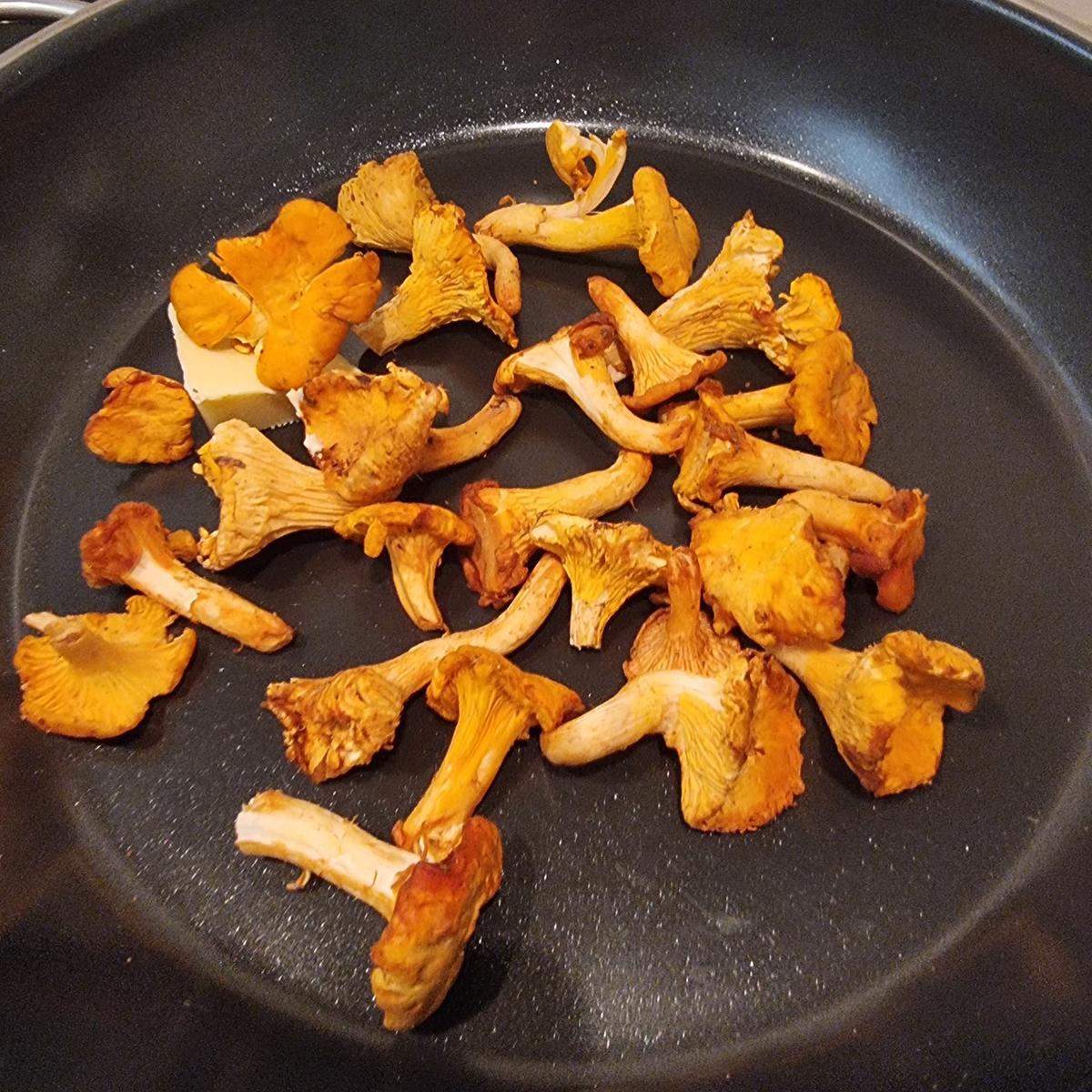 Rezept: Kartoffel-Pfifferling-Cremesuppe Bild Nr. 17577 Kartoffel-Pfifferling-Cremesuppe - Rezept - Bild Nr. 17577