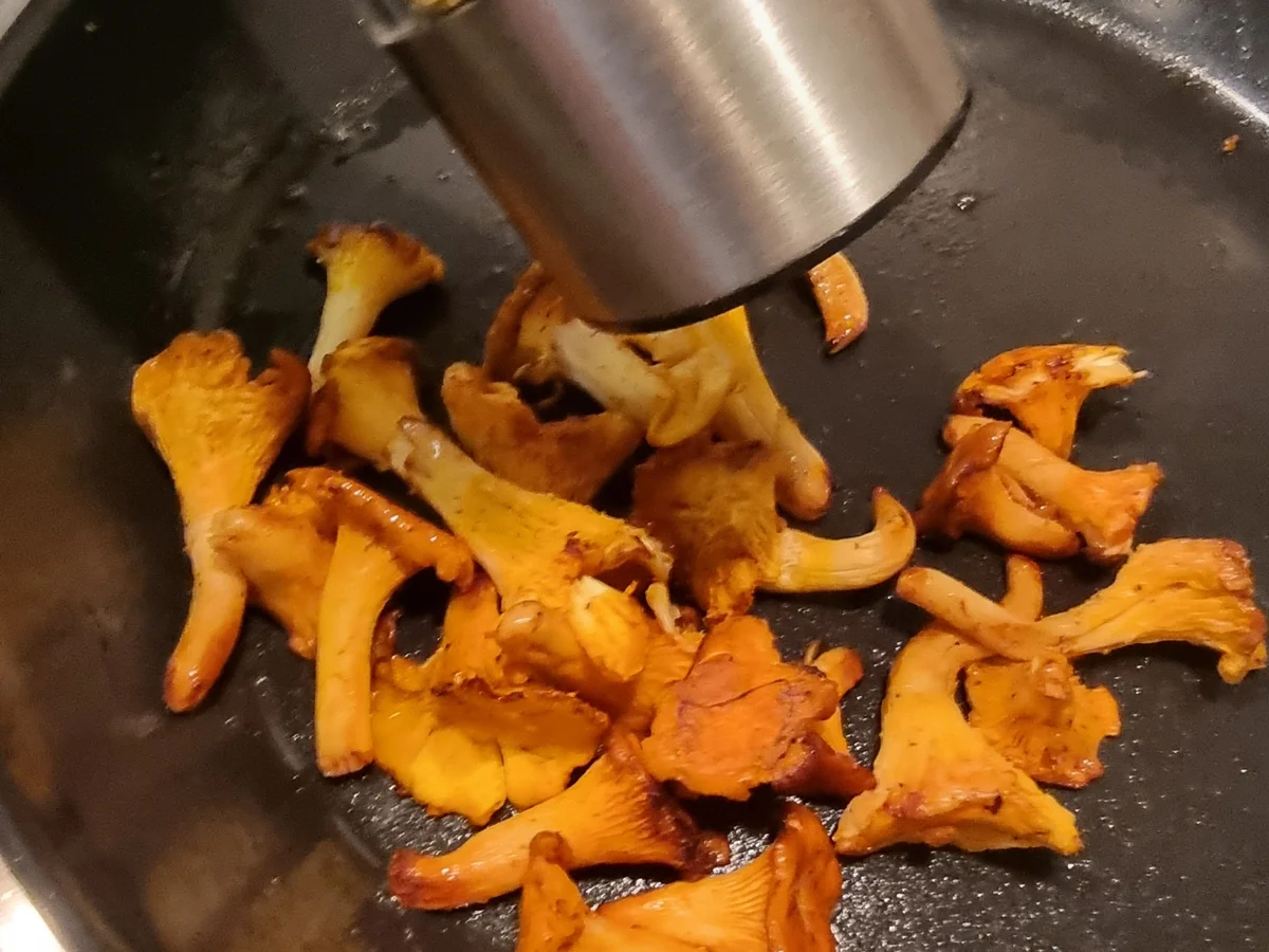 Kartoffel-Pfifferling-Cremesuppe - Rezept - Bild Nr. 17578