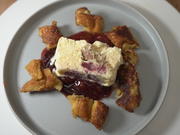 Vanilleparfait mit Kaiserschmarrn-Stückchen & Zwetschgenröster - Rezept - Bild Nr. 17574