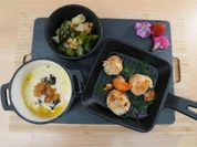 Kaiserliches Dreierlei aus Spargelsalat, Jakobsmuscheln und Spargelcremesuppe - Rezept - Bild Nr. 17576