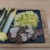 Königliche Köstlichkeiten – Steak vom Kalb mit Kartoffeln und Spargel - Rezept - Bild Nr. 2