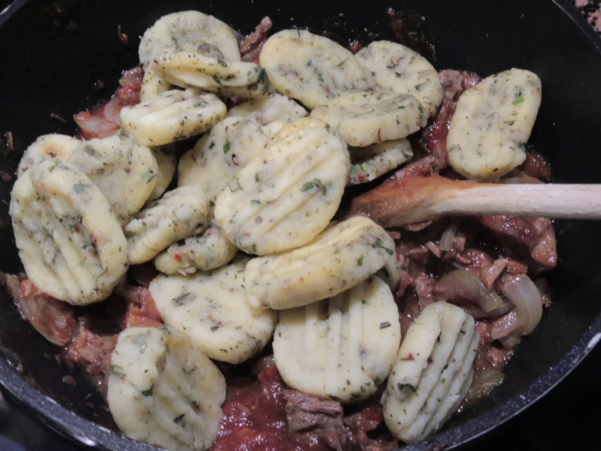 Rezept: Auflauf: Kräutergnocchi-Auflauf Bild Nr. 17589 Auflauf: Kräutergnocchi-Auflauf - Rezept - Bild Nr. 17589