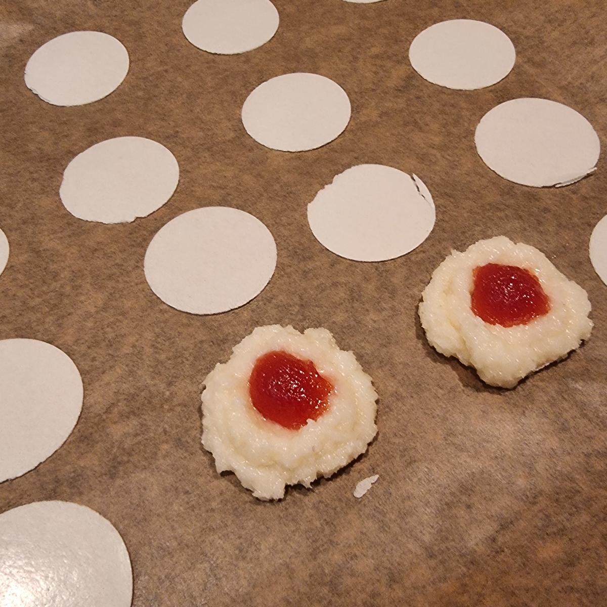 Rezept: Kokos-Kirsch-Makronen Bild Nr. 17591 Kokos-Kirsch-Makronen - Rezept - Bild Nr. 17591