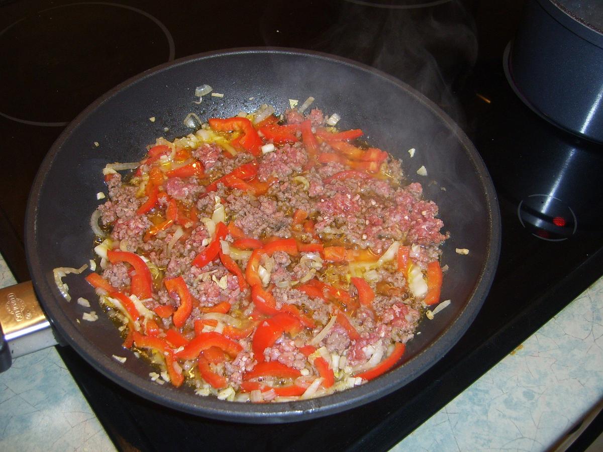 Rezept: Chinakohl mit Paprika und Spiralnudeln Bild Nr. 17587 Chinakohl mit Paprika und Spiralnudeln - Rezept - Bild Nr. 17587