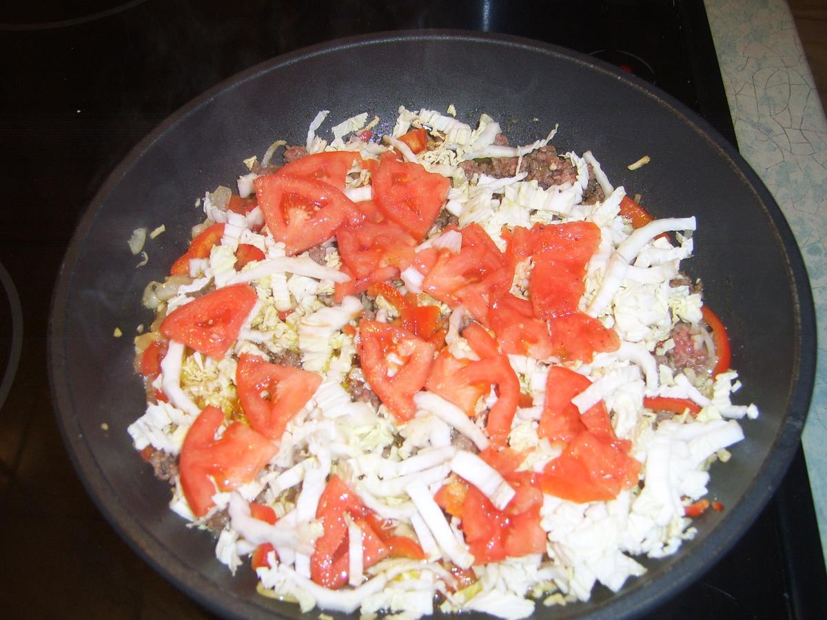 Rezept: Chinakohl mit Paprika und Spiralnudeln Bild Nr. 17590 Chinakohl mit Paprika und Spiralnudeln - Rezept - Bild Nr. 17590