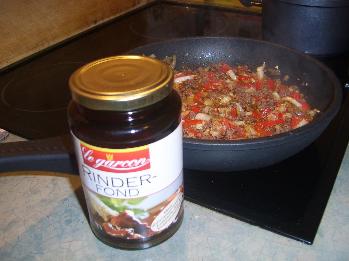 Rezept: Chinakohl mit Paprika und Spiralnudeln Bild Nr. 17592 Chinakohl mit Paprika und Spiralnudeln - Rezept - Bild Nr. 17592